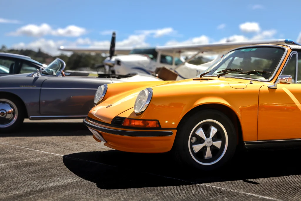 Porsche homepage Fotografía automotriz auto amarillo